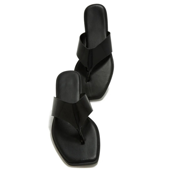 Black Thong Slip On Sandal - Picture 4 of 6